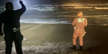 Joven salva a su amigo de morir ahogado, pero se pierde en el mar; localizaron su cuerpo 30 horas después