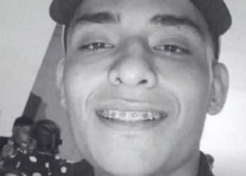 “Lo salvaste, aunque agotaste todas tus fuerzas”: Madre se despide de joven que se ahogó al rescatar a un niño del mar