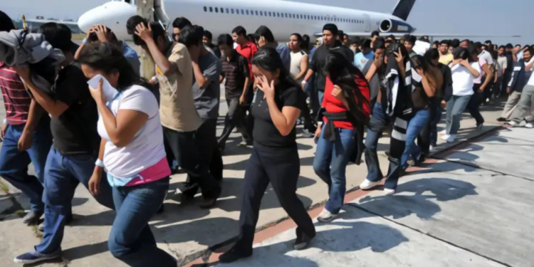 México se prepara para un aumento en las deportaciones de Estados Unidos