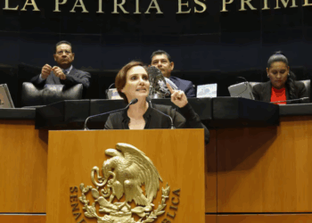 Oposición critica reforma de Sheinbaum para evitar propaganda extranjera: “Buscan concentrar el poder”