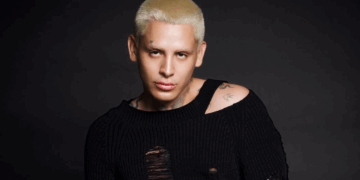 Kunno denuncia agresión homofóbica a las afueras de un antro en Nuevo León