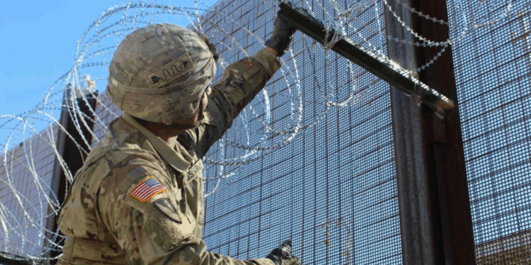 México envía nota diplomática a EE.UU. para que explique base militar en la frontera