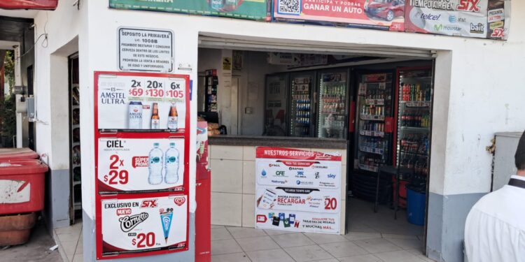 Ejecutan a mujer en un expendio de cerveza en Culiacán