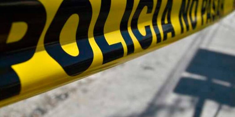 Investigan como feminicidio hallazgo de mujer sin vida en zona de playa en Mazatlán