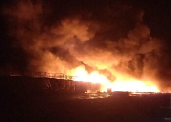 Se incendiaron 9 tanques en la fuerte explosión de almacén de diésel al sur de Culiacán