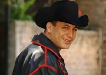 Valentín Elizalde se le aparece a su hermano en sueños y revela que lo llevó a la tumba de un amigo
