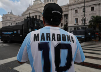 Maradona tenía pulmones, riñones, hígado y corazón dañados, según peritos de la autopsia