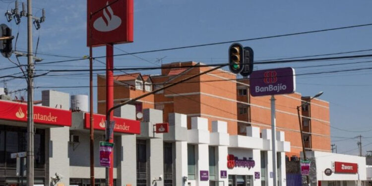 Este es el último día que los bancos de México ofrecerán servicio antes del cierre masivo de cuatro días