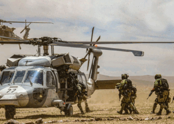 “Militares mexicanos son socios muy valiosos y efectivos”: Líder del Comando Norte de EE.UU.
