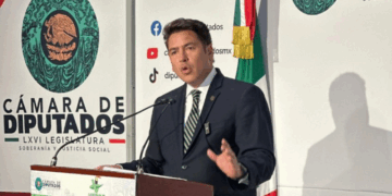 Buró de Crédito 2025: Planean limitar historial para borrar deudas de mexicanos