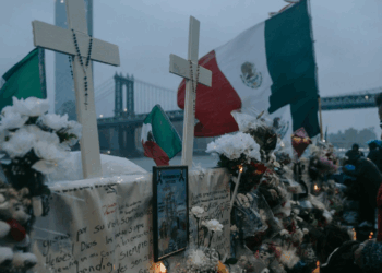 Embajador de EE.UU. desea pronta recuperación a cadetes del buque escuela Cuauhtémoc