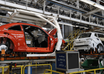 Autopartes mexicanas tendrán cero aranceles de EE.UU., confirma Sheinbaum