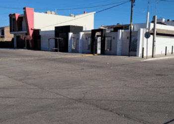 Atacan a balazos tres viviendas en la colonia Guadalupe Victoria, en Culiacán