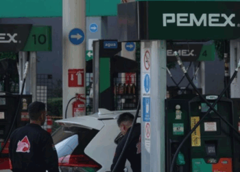 Baja el precio de la gasolina, se vende en promedio en 23.60 pesos el litro: Profeco