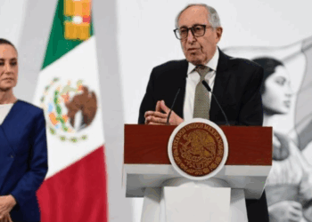 Buscan posicionar al país como líder en la industria farmacéutica mediante Plan México