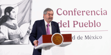 México envió carta a legisladores de EE.UU. para que reconsideren impuesto a remesas: De la Fuente