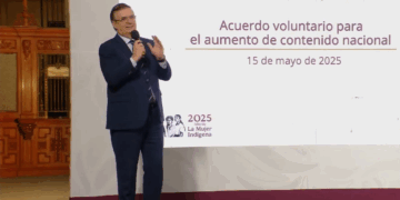 Acuerdo con tiendas para que vendan más productos Hechos en México es hasta 2028: Ebrard