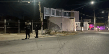 Envuelto y sin vida, localizan a un hombre la noche de este domingo en Culiacán