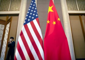 China impone aranceles a un tipo de plástico industrial de EE.UU.