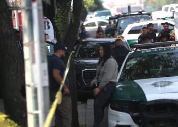 Revelan video de ataque contra secretaria particular de Clara Brugada y un asesor en Calzada de Tlalpan