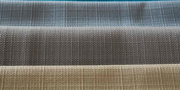 “Engañaban al Gobierno”: Ebrard revela que ocho empresas textiles fueron canceladas por irregularidades