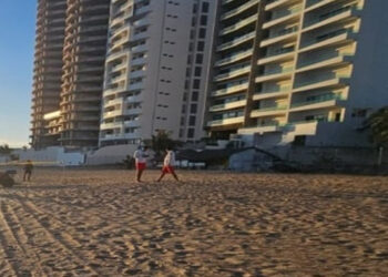 Localizan a adulto mayor sin vida en Playa Brujas, en Mazatlán
