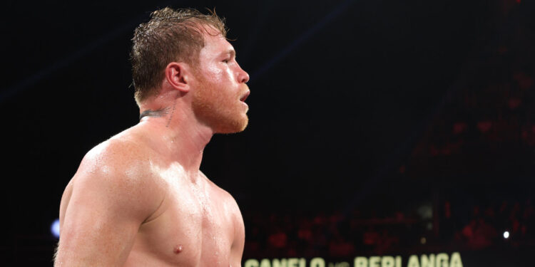 ‘Canelo’ Álvarez busca ante el cubano Scull recuperar el título supermedio