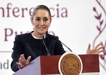 “No nos confiemos”, pide la presidenta Claudia Sheinbaum a militantes de Morena