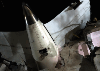 Hallan a un sobreviviente del accidente aéreo de Air India