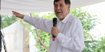 “No ayuda la confrontación”: Sheinbaum sobre burla de Fernández Noroña a senador de EE.UU.