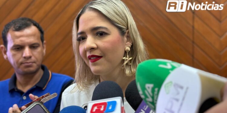 Cierre de la Av. Camarón Sábalo es necesario para avanzar en la construcción de cárcamo pluvial: Alcaldesa
