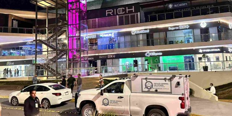 A un año del colapso en el bar Rich, familias aún claman justicia