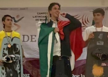 Andrés Villegas Tapia conquista el título latinoamericano en México y se consolida como figura del Wakeboard